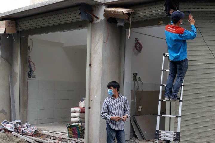 sửa cửa cuốn quận 1 giá cạnh tranh sửa cửa cuốn quận giá rẻ