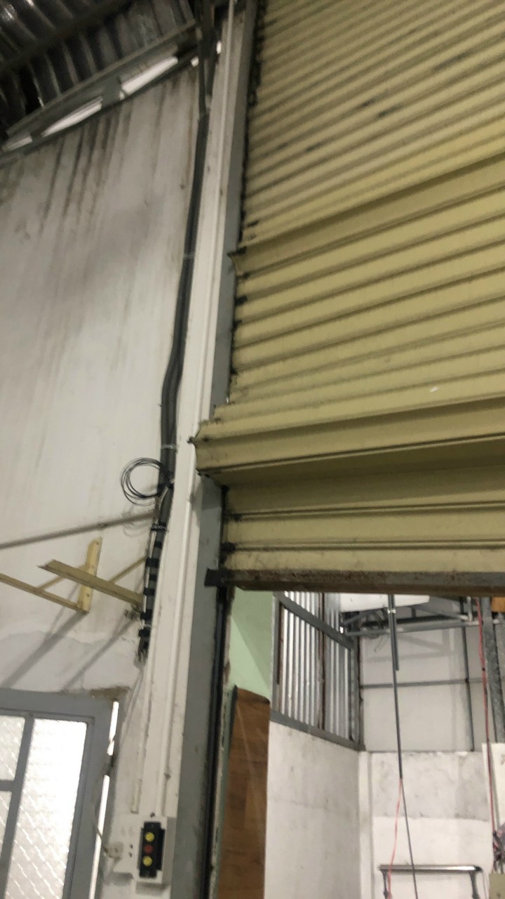 sửa cửa cuốn bị kẹt cửa cuốn bị kẹt