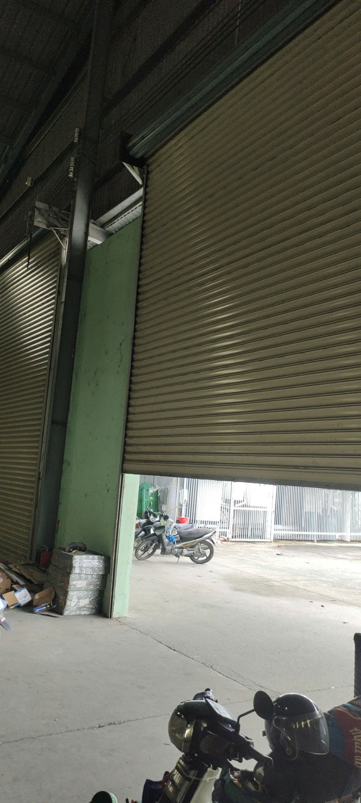 chuyên bảo trì cửa cuốn nhà xưởng bảo dưỡng cửa cuốn nhà xưởng uy tín