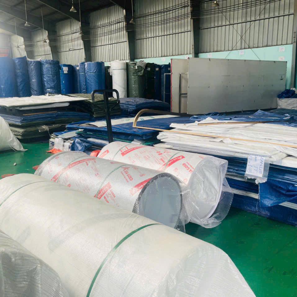 báo giá tấm poly đặc gò vấp phân phối tấm poly đặc tại gò vấp