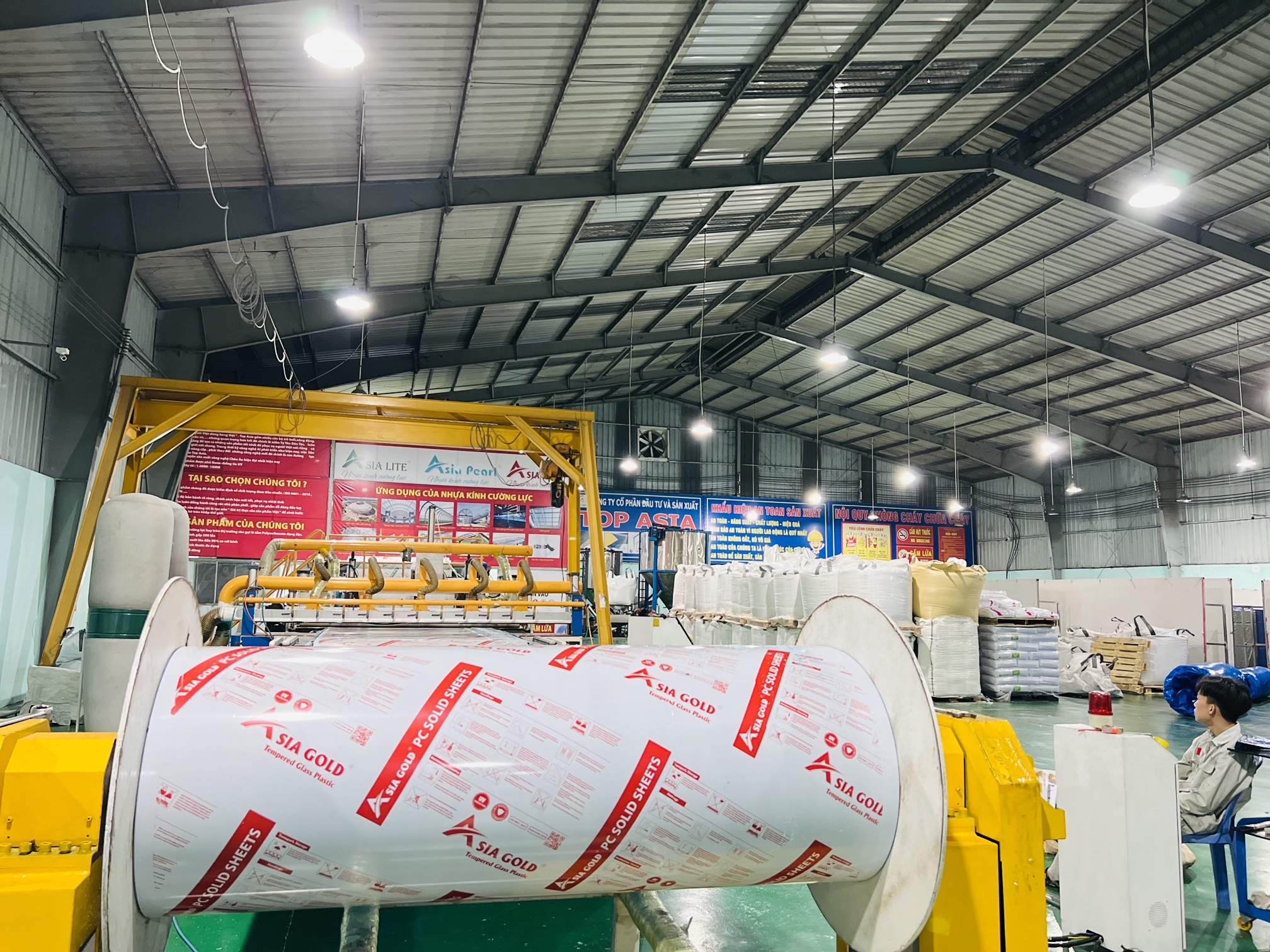 poly đặc 6mm lấy sáng nhựa poly đặc 6mm