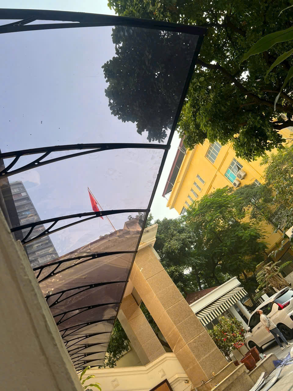 poly đặc chất lượng mái che poly đẹp tại đà lạt