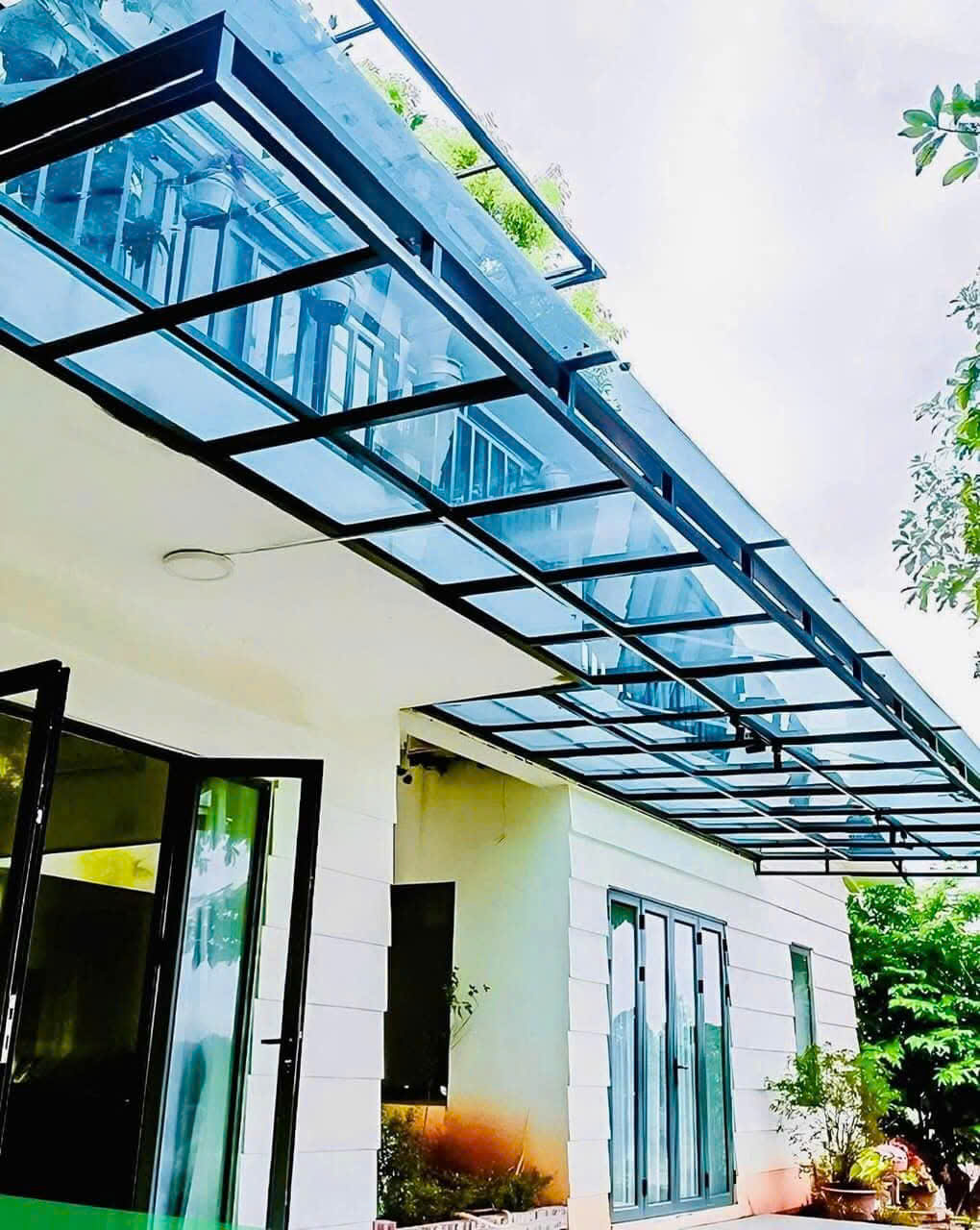 mái che lấy sáng polycarbpnate mái che polycarbonate