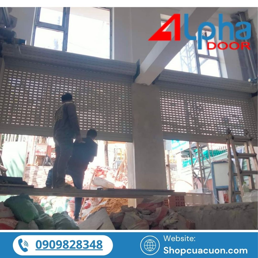 Việc lựa chọn motor cửa cuốn phù hợp không chỉ ảnh hưởng đến hiệu quả vận hành mà còn quyết định tuổi thọ của toàn bộ hệ thống cửa cuốn.