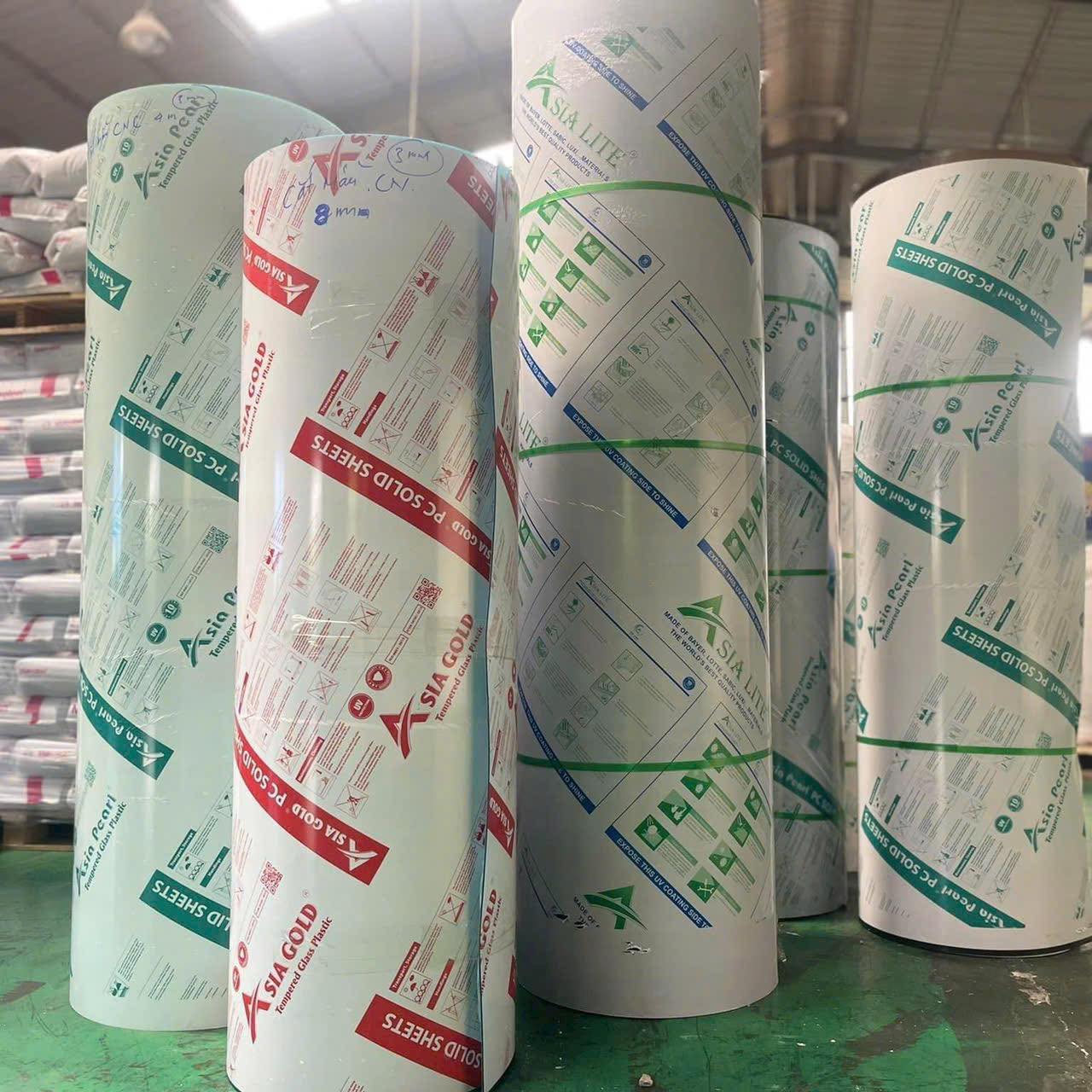 Đơn Vị Phân Phối Tấm Polycarbonate Đặc Uy Tín Tại TP.HCM